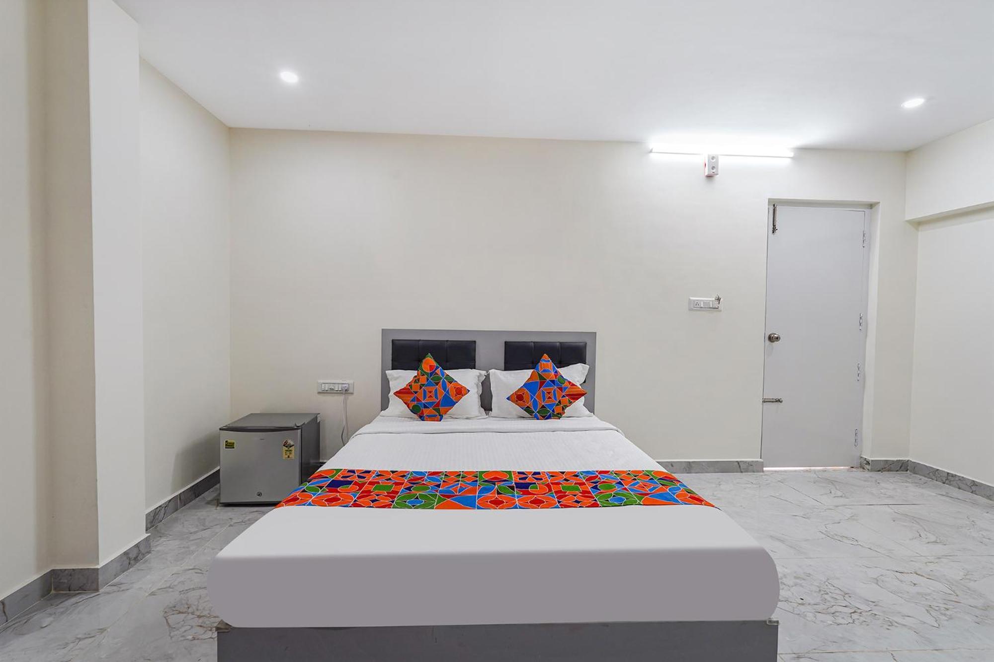 Ivory Pearl Otel Bangalore Dış mekan fotoğraf